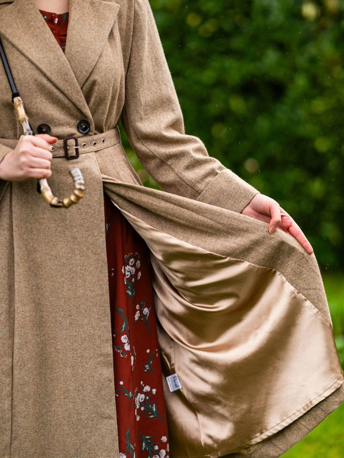 1940s Vintage Promenade Swing Coat in Camel Brown