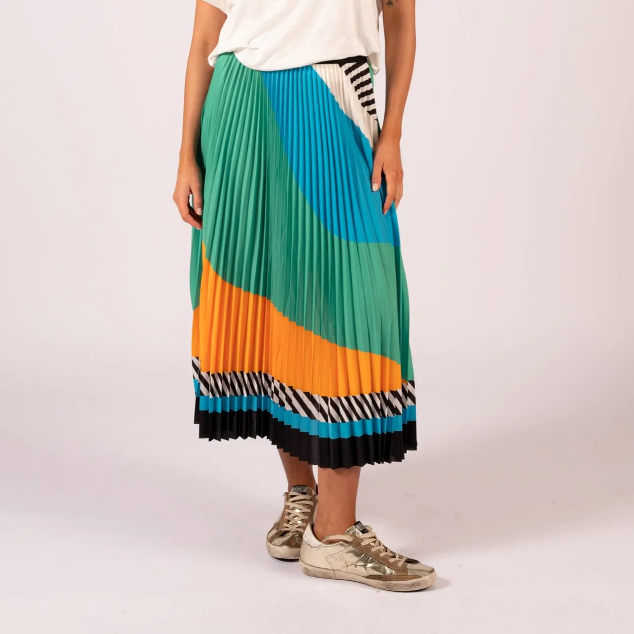 Abstract Print Pleated Skirt - Multi