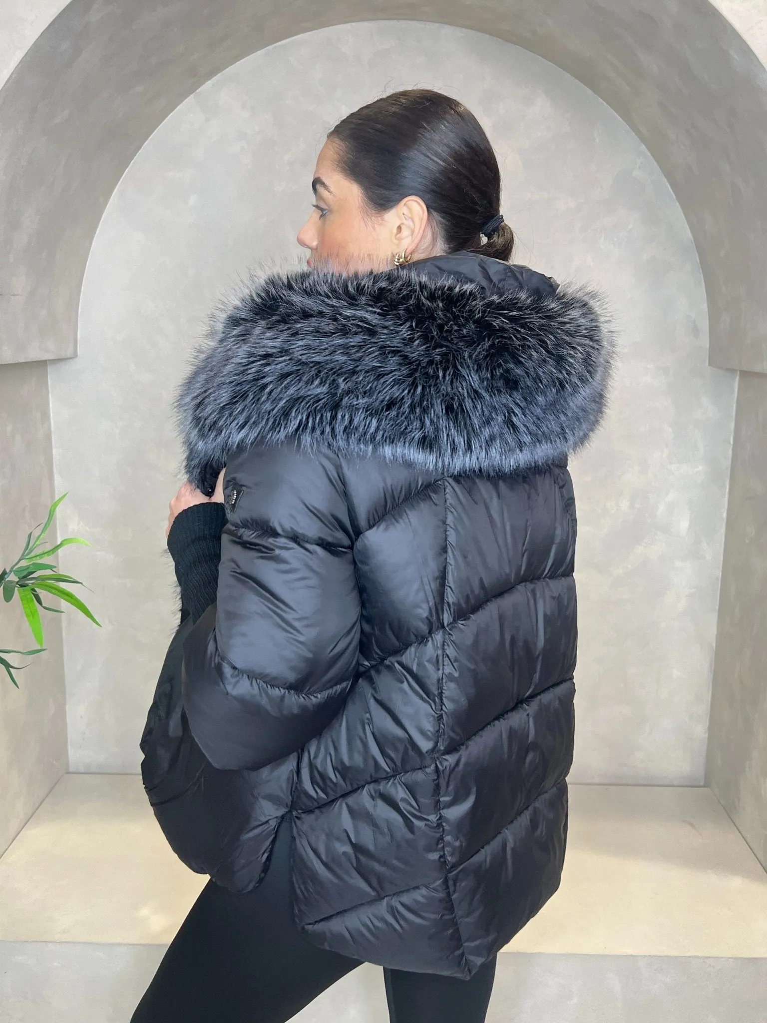 Black Premium Faux Fur Trim Coat