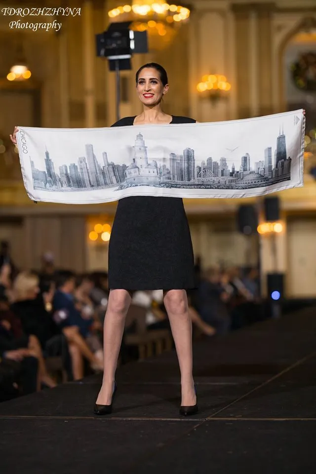 CHICAGO Skyline 100% Silk Oblong Scarf in Gray White