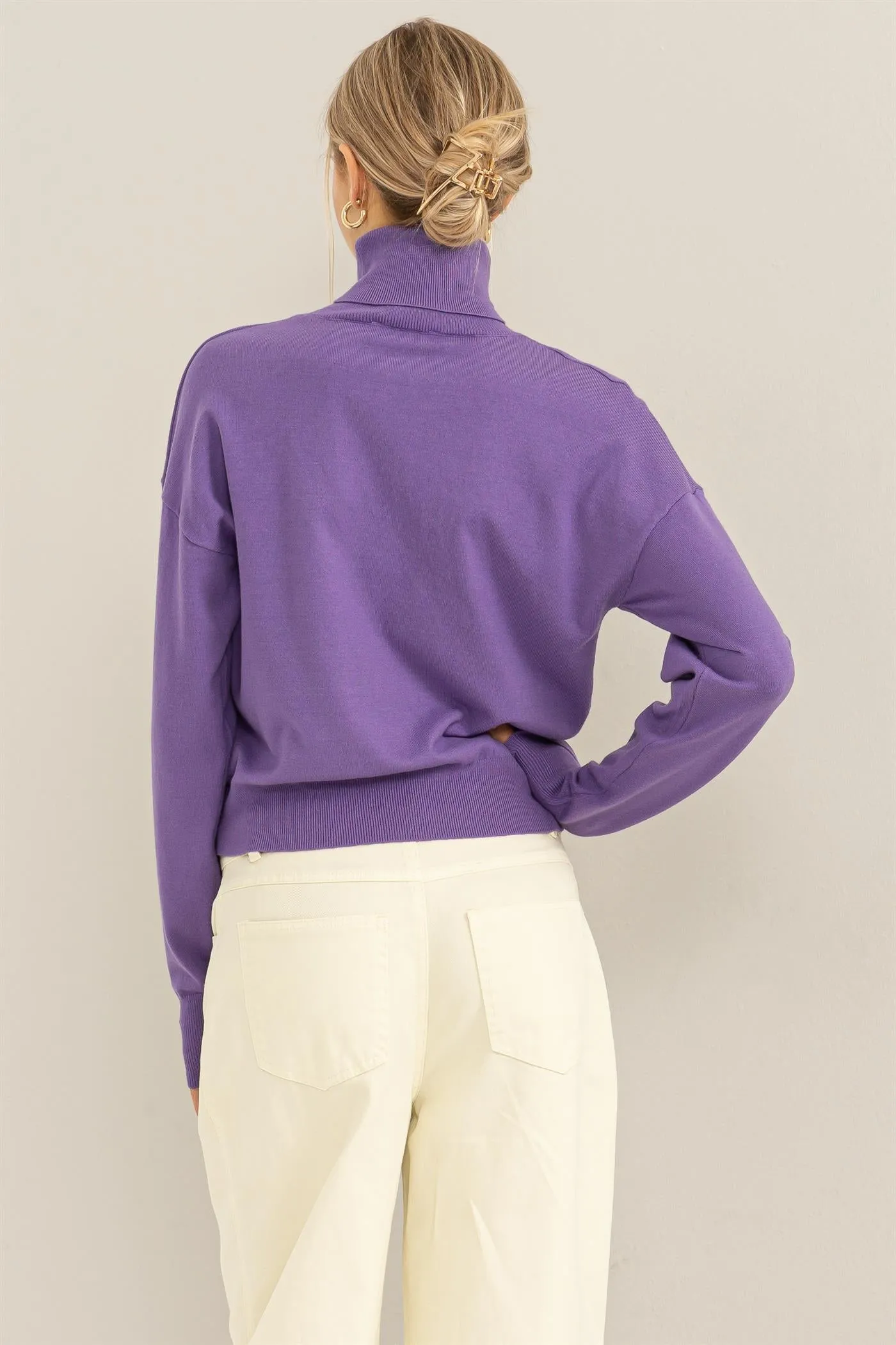 DZ23F201-Turtleneck Sweater