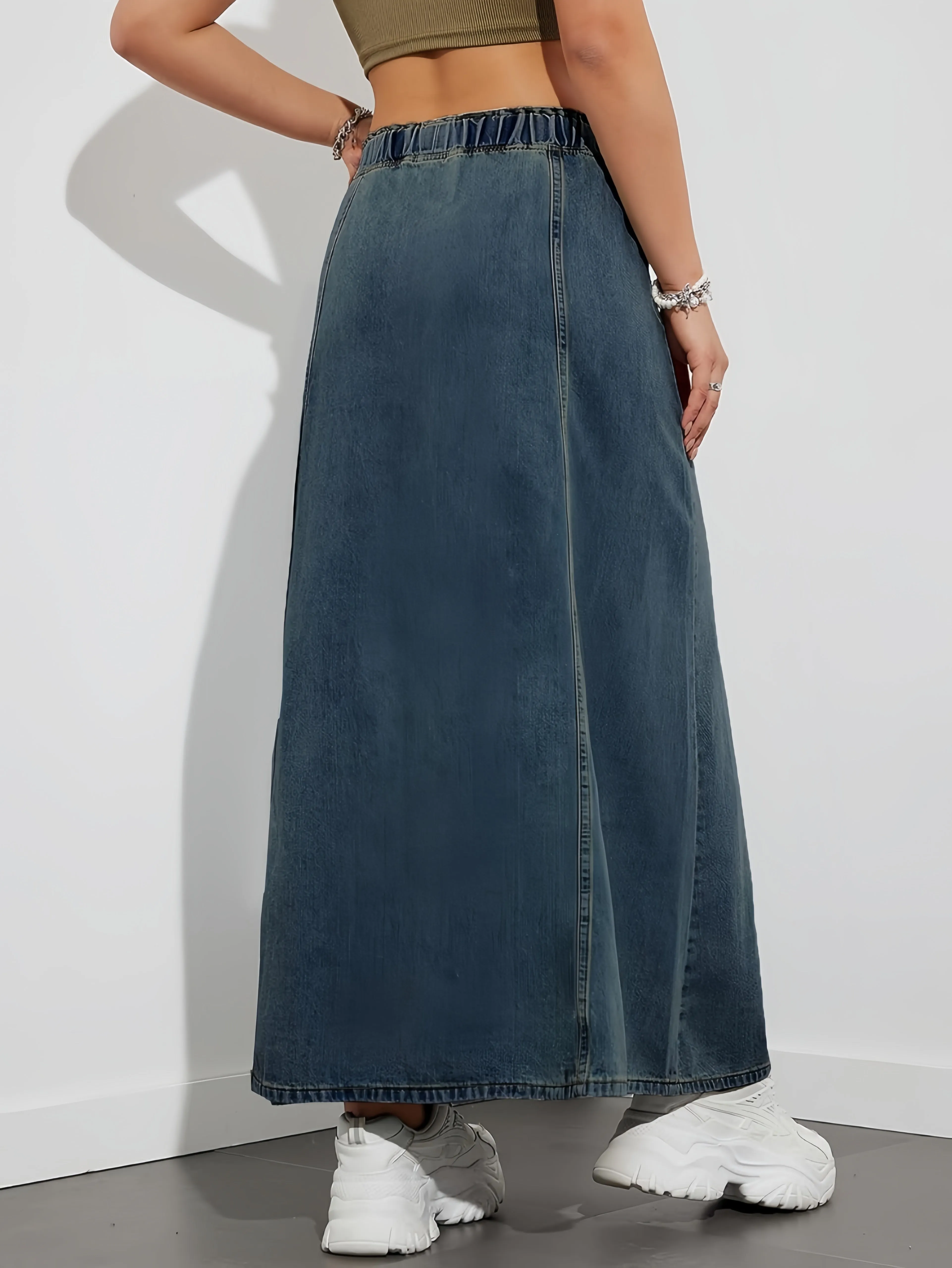 Elegant Women's Denim Midi Skirt with Pockets - Stretch Waist, Loose Fit, Non-Stretch Fabric, Machine Washable - Perfect for Spring/Summer/Fall