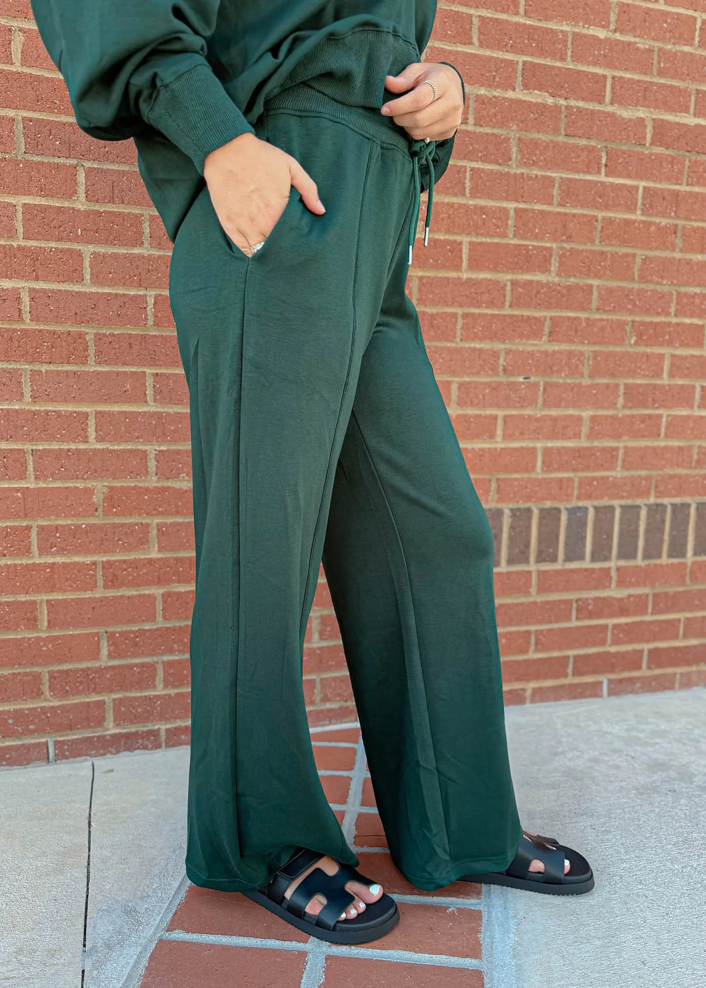 Elliott Wide Leg Pants