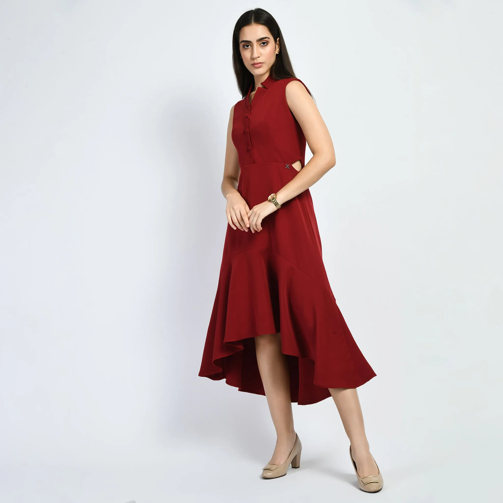 Exude Vivacity Cut out Maxi Dress (Red)