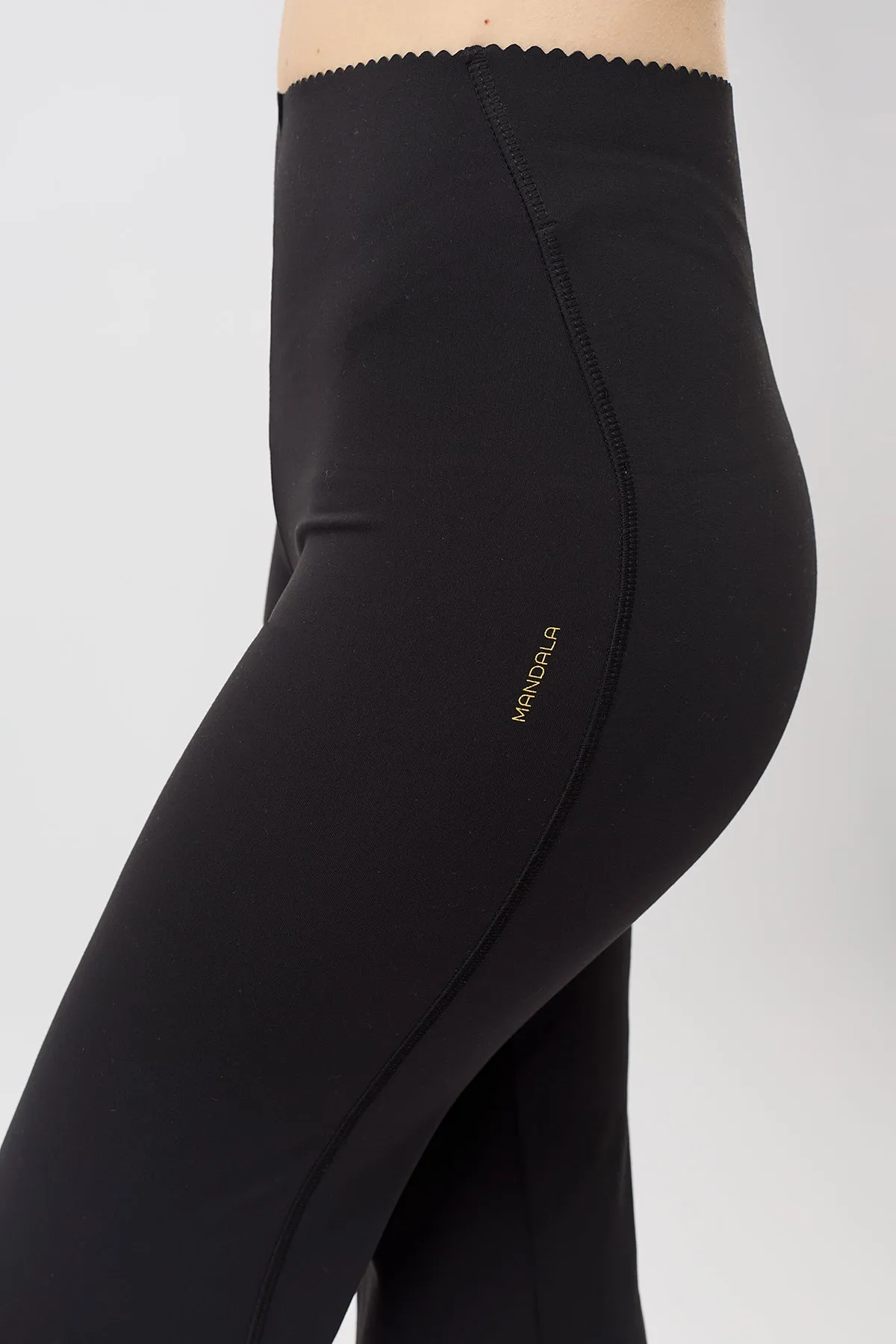 Flared Workout Pants (Black)