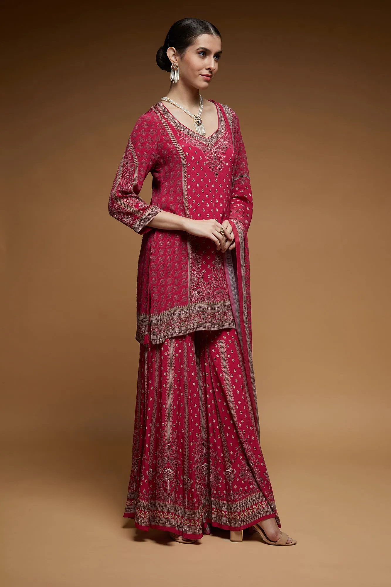 Fuchsia Sharara