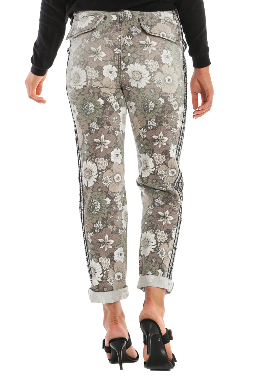 Pants with sequins tapes in Fire Flower