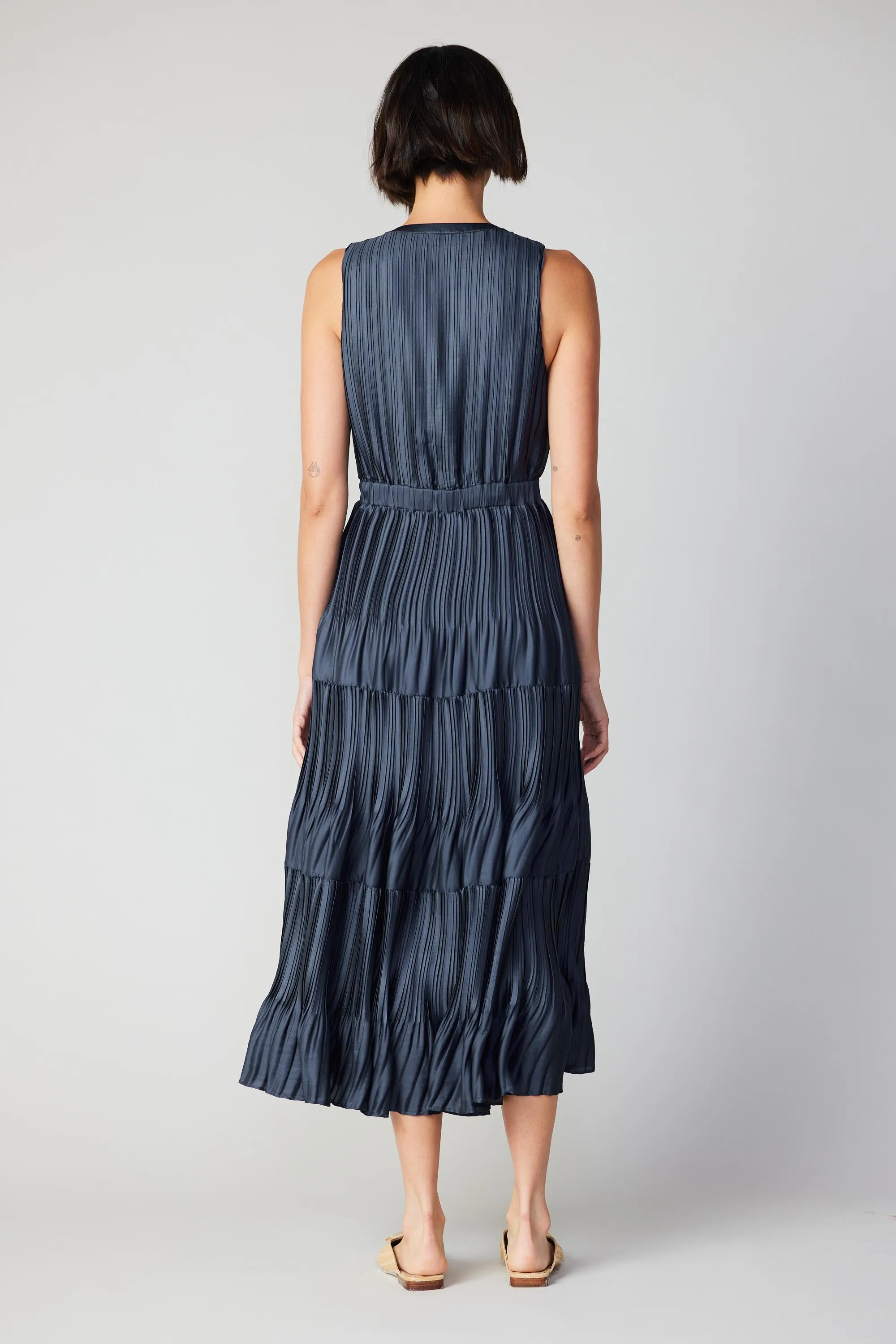 Pleated Sleeveless Maxi Dress