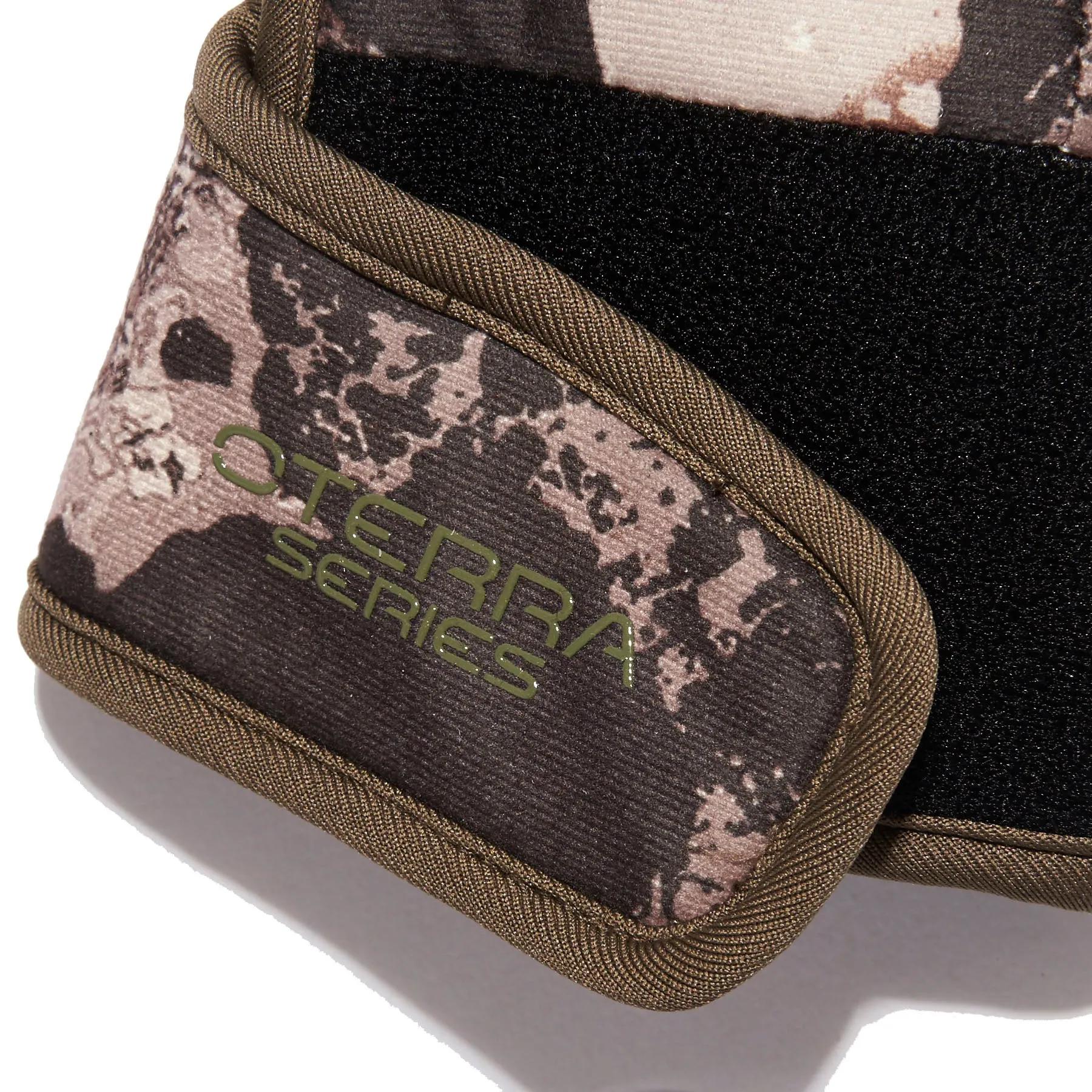 "Predator" Waterproof Glove - Veil Camo™ - Cervidae