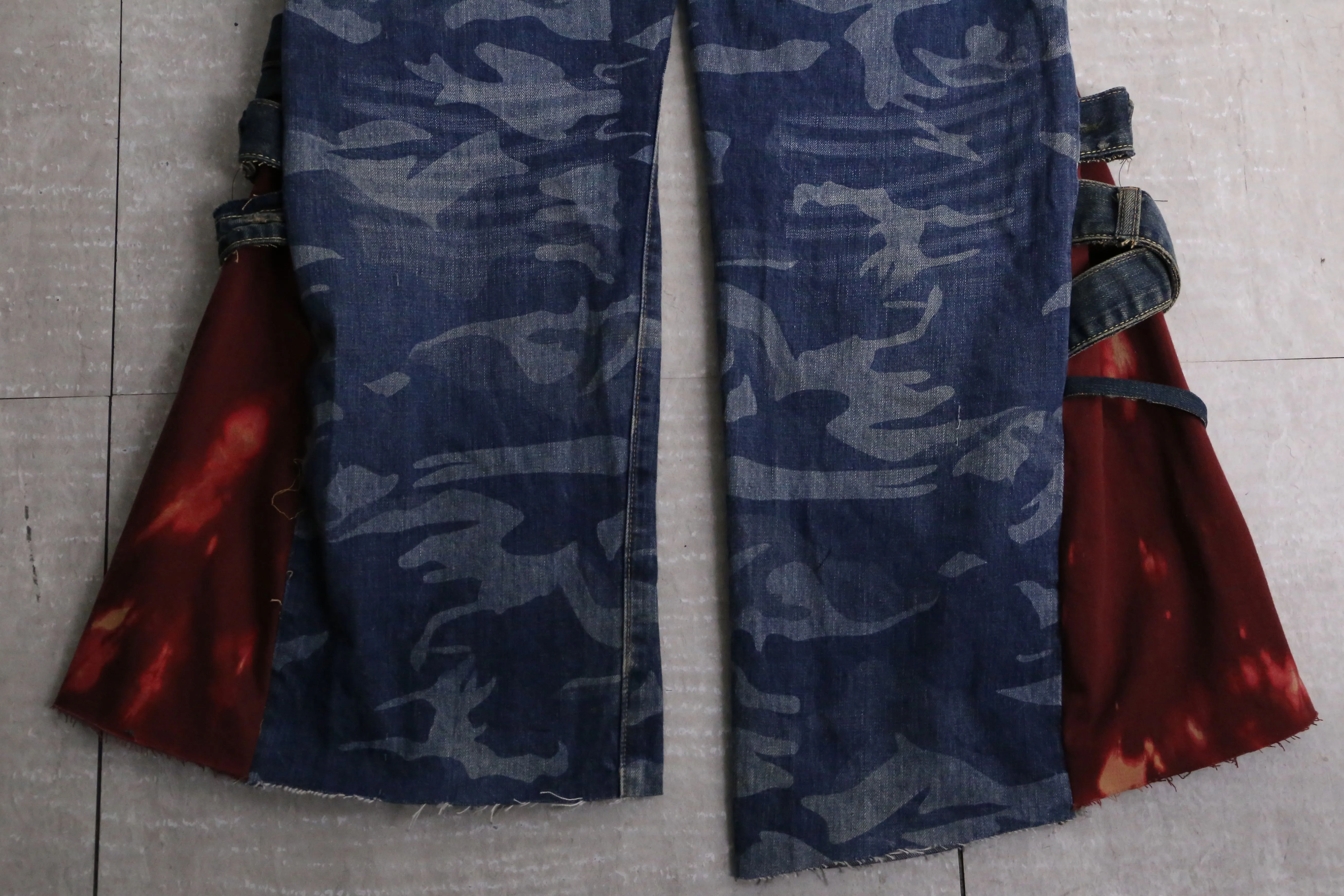 remake "再構築" red color docking flare denim pants