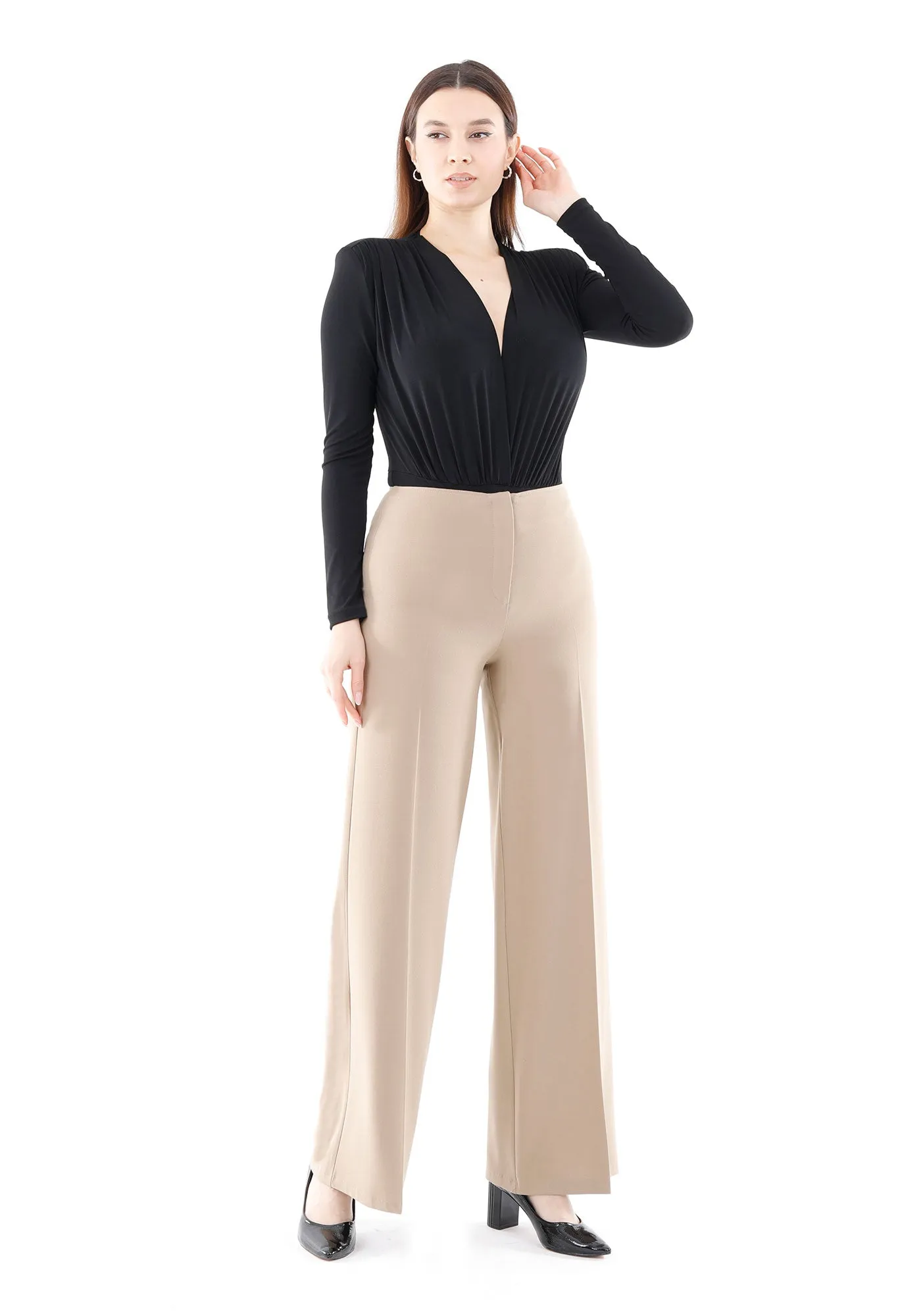 Wide-Leg Pants for a Sleek and Stylish Look